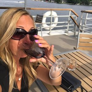 Meet your Posher, Michele